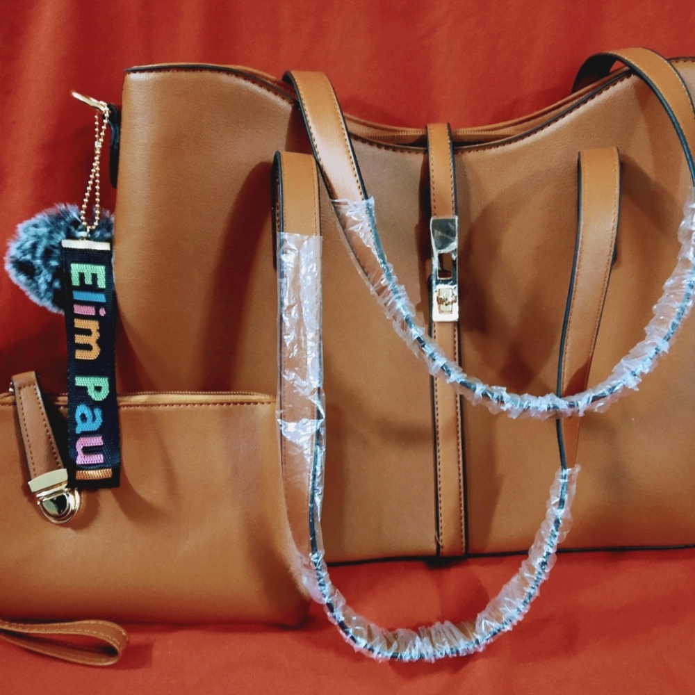 Elim Paul tote w/ wristlet & keychain